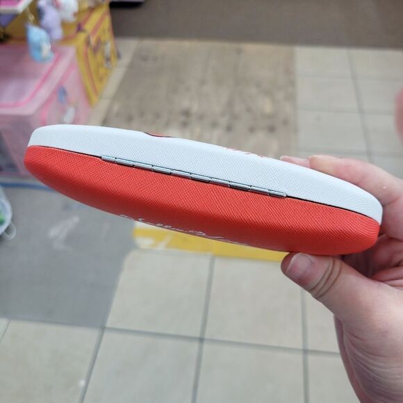 Brand New Hello Kitty Eye Glasses Hard Case - Picture 4 of 6